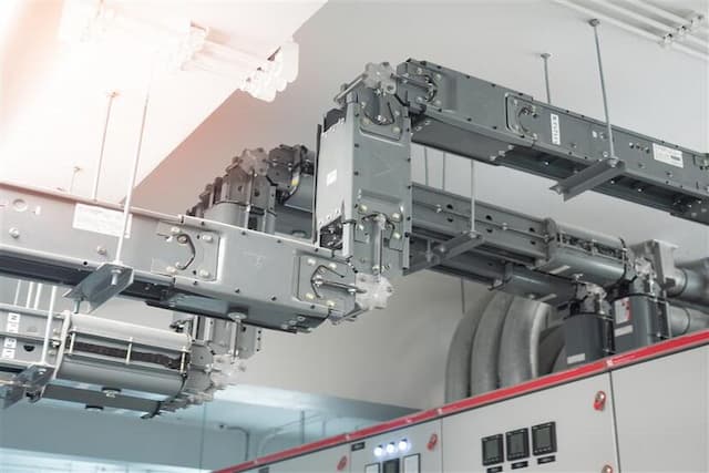 How Busbar Trunking Systems Enhance Energy Efficiency in Power Distribution